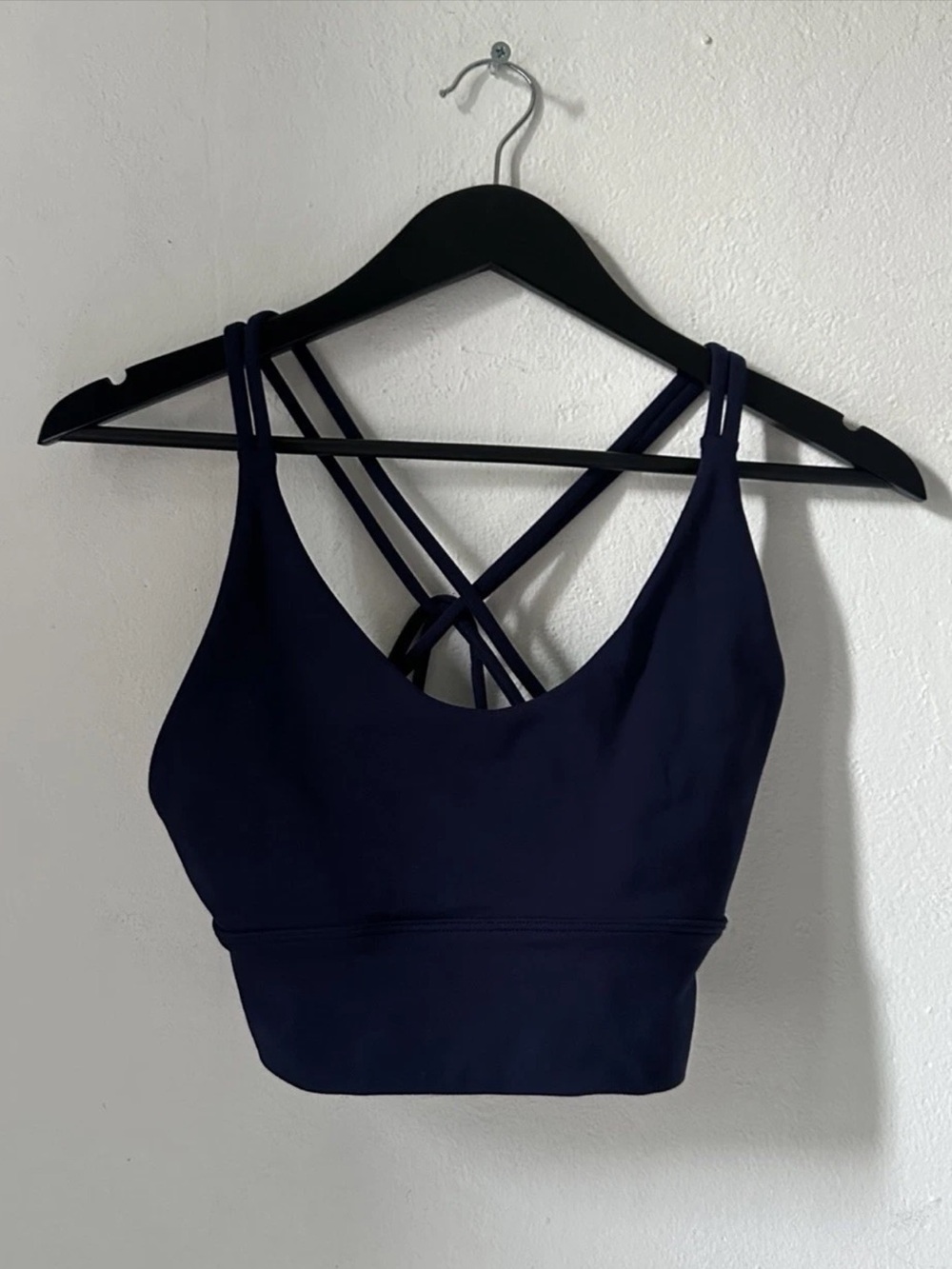 Lorna Jane Women's XS Navy Strappy Sports Bra Criss Cross Back Activewear